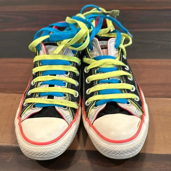 Converse Shoes - Converse shoes